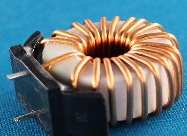 為高端衛(wèi)星導(dǎo)航電路的共模電感與差模電感